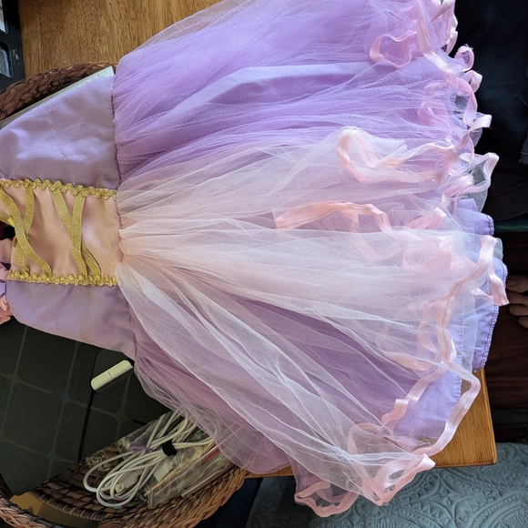 Lover Dovers Princess Dress Up - Picture 8 of 16